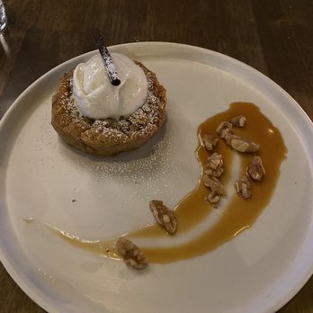 OLIVIA - Apple tort desert - Italian Near Me - Tampa, Florida