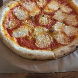 Cheese pizza