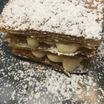 Au Bascou - Mille feuille - Basque Near Me - Paris, 75 Au Bascou - Mille feuille - Basque Near Me - Paris, 75