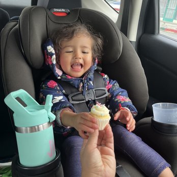 SusieCakes - Little sister approved - Bakeries Near Me - Long Beach, California SusieCakes - Little sister approved - Bakeries Near Me - Long Beach, California