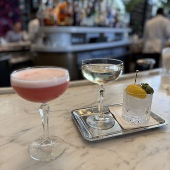 The Chandelier Bar - Martini - Bars Near Me - New Orleans, Louisiana The Chandelier Bar - Martini - Bars Near Me - New Orleans, Louisiana
