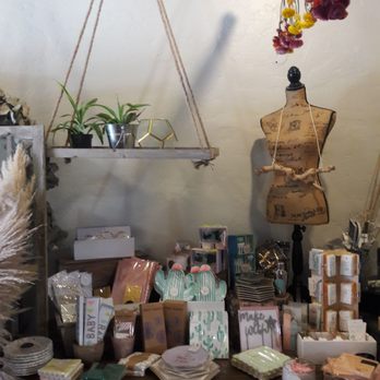 Petite Petal - Florists Near Me - Campbell, California