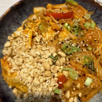 Kasai Sushi Bar & Kitchen - Pad Thai with Chicken - Japanese Near Me - Gainesville, Florida Kasai Sushi Bar & Kitchen - Pad Thai with Chicken - Japanese Near Me - Gainesville, Florida