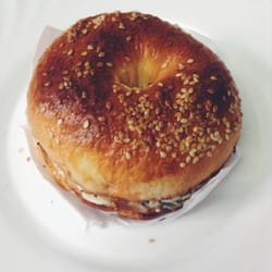 Scarlett - Bagel de salmón