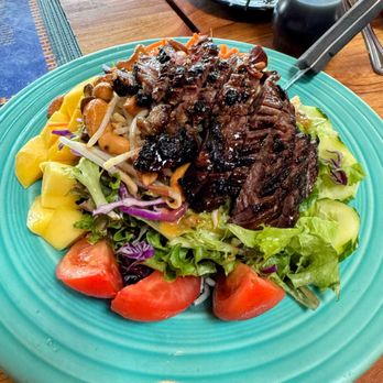 Tower Cafe - Thai Steak Salad - Breakfast & Brunch Near Me - Sacramento, California Tower Cafe - Thai Steak Salad - Breakfast & Brunch Near Me - Sacramento, California