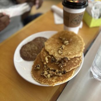 The Funky Brunch Cafe - Breakfast & Brunch Near Me - Savannah, Georgia The Funky Brunch Cafe - Breakfast & Brunch Near Me - Savannah, Georgia