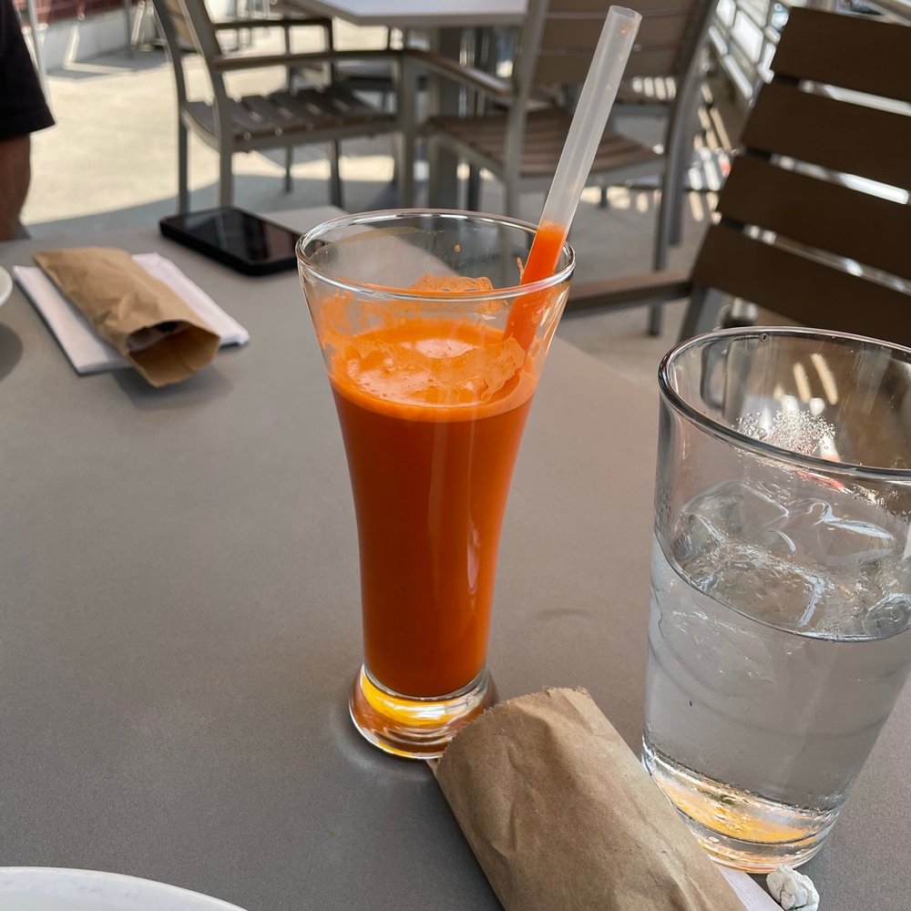 Small carrot juice Small carrot juice