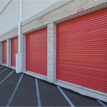 Extra Space Storage - Exterior Units - Extra Space Storage at 880 Saw Mill Run Blvd, Pittsburgh, PA 15226 - Self Storage Near Me - Pittsburgh, Pennsylvania Extra Space Storage - Exterior Units - Extra Space Storage at 880 Saw Mill Run Blvd, Pittsburgh, PA 15226 - Self Storage Near Me - Pittsburgh, Pennsylvania