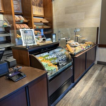 Panera Bread - Salad Near Me - Teterboro, New Jersey
