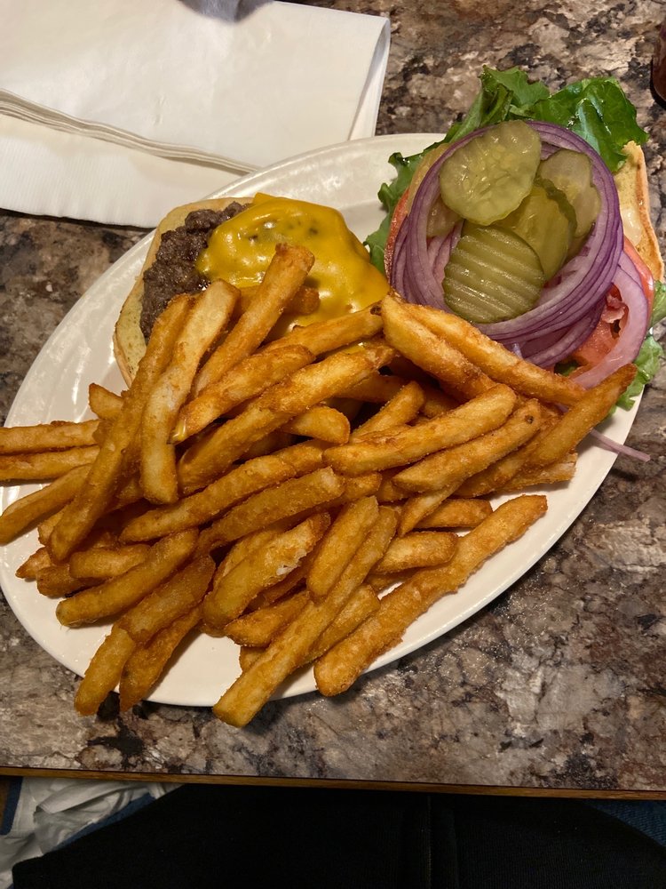 TIP TOP RESTAURANT & CATERING Updated September 2024 104 Photos