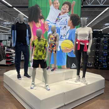 Walmart Supercenter - Walmart San Jacinto - Department Stores Near Me - San Jacinto, California