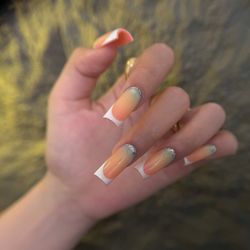 Iconic Nails Studio - Certified DUALFORM specialist. APPOINTMENT ONLY (2+ hours) (Almond, Square, Coffin/Ballerina, Stiletto, Oval, Tapered Square, Cat) CR: INSP