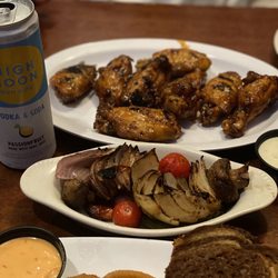 Lazy Dog Sports Bar - Chicken wings sweet chili and Skewered Vegetable