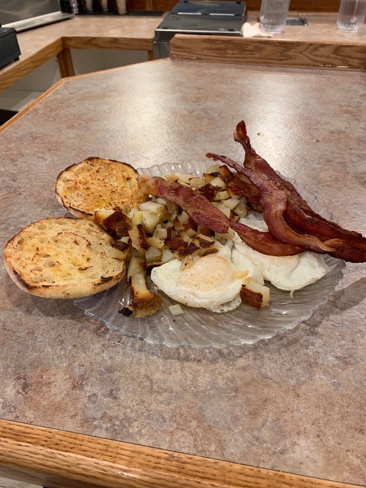 Magoo's Restaurant, Omak Roadtrippers