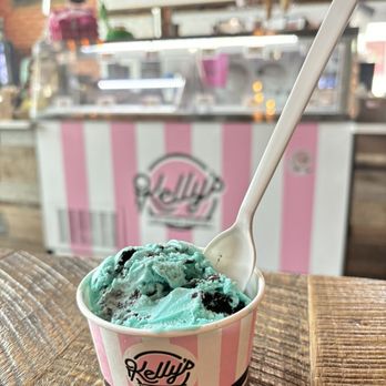 Kelly's Homemade Ice Cream - Cookie Monster - Ice Cream & Frozen Yogurt Near Me - Orlando, Florida Kelly's Homemade Ice Cream - Cookie Monster - Ice Cream & Frozen Yogurt Near Me - Orlando, Florida