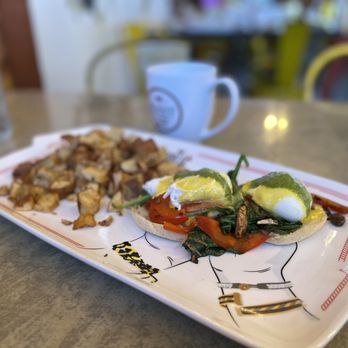 Breakfast Republic - Mushroom & Spinach Benedict - Breakfast & Brunch Near Me - San Diego, California