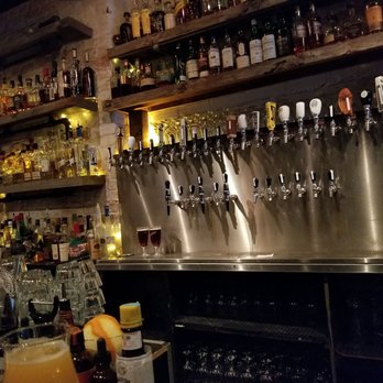 Bar Hop - Bars Near Me - Toronto, Ontario