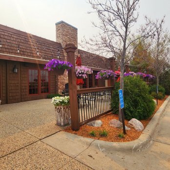 Willy T’s - Steakhouses Near Me - Alexandria, Minnesota Willy T’s - Steakhouses Near Me - Alexandria, Minnesota