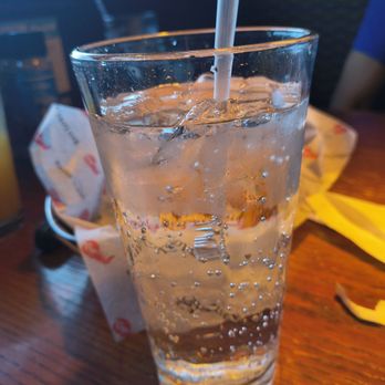 Red Lobster - Seafood Near Me - Fresno, California