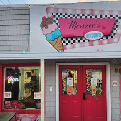 Monroe's on Main