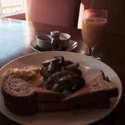 Redwater Rustic Grille - Island Country breakfast $12