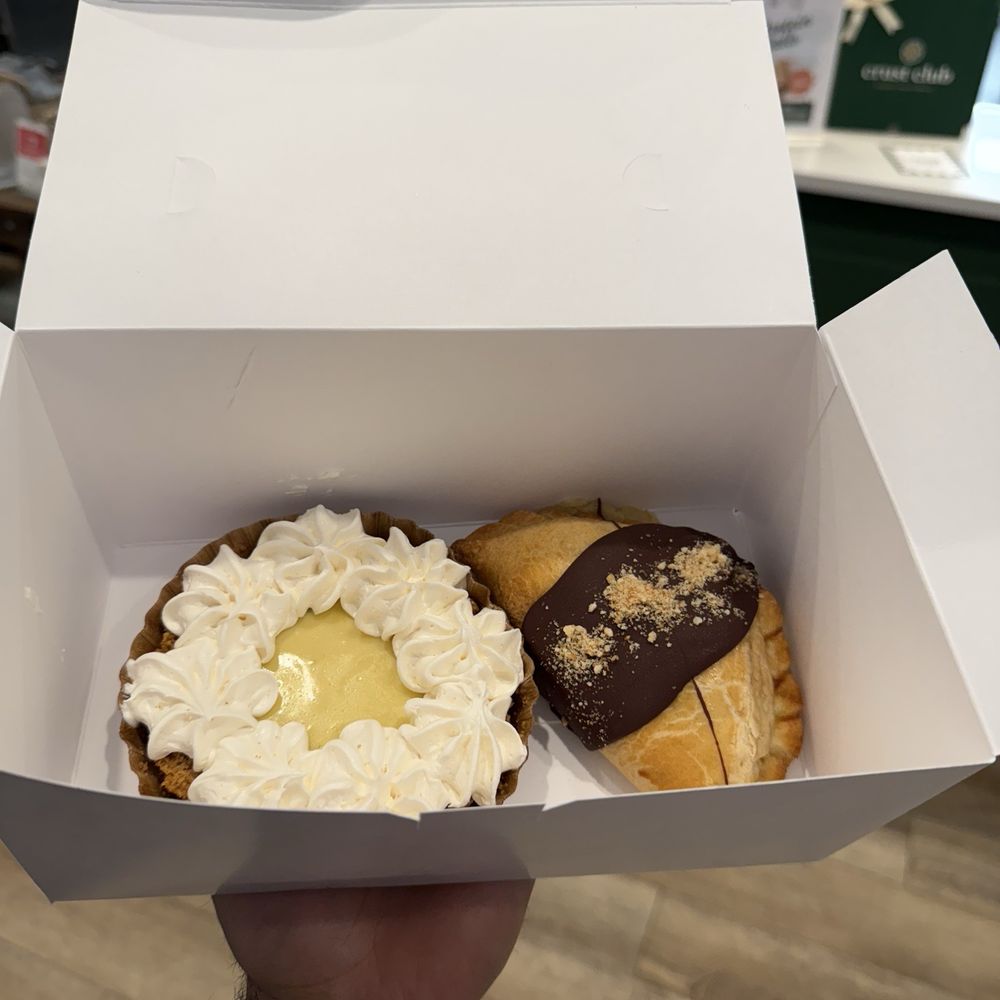 Key-lime Pie & Boston Creme Key-lime Pie & Boston Creme
