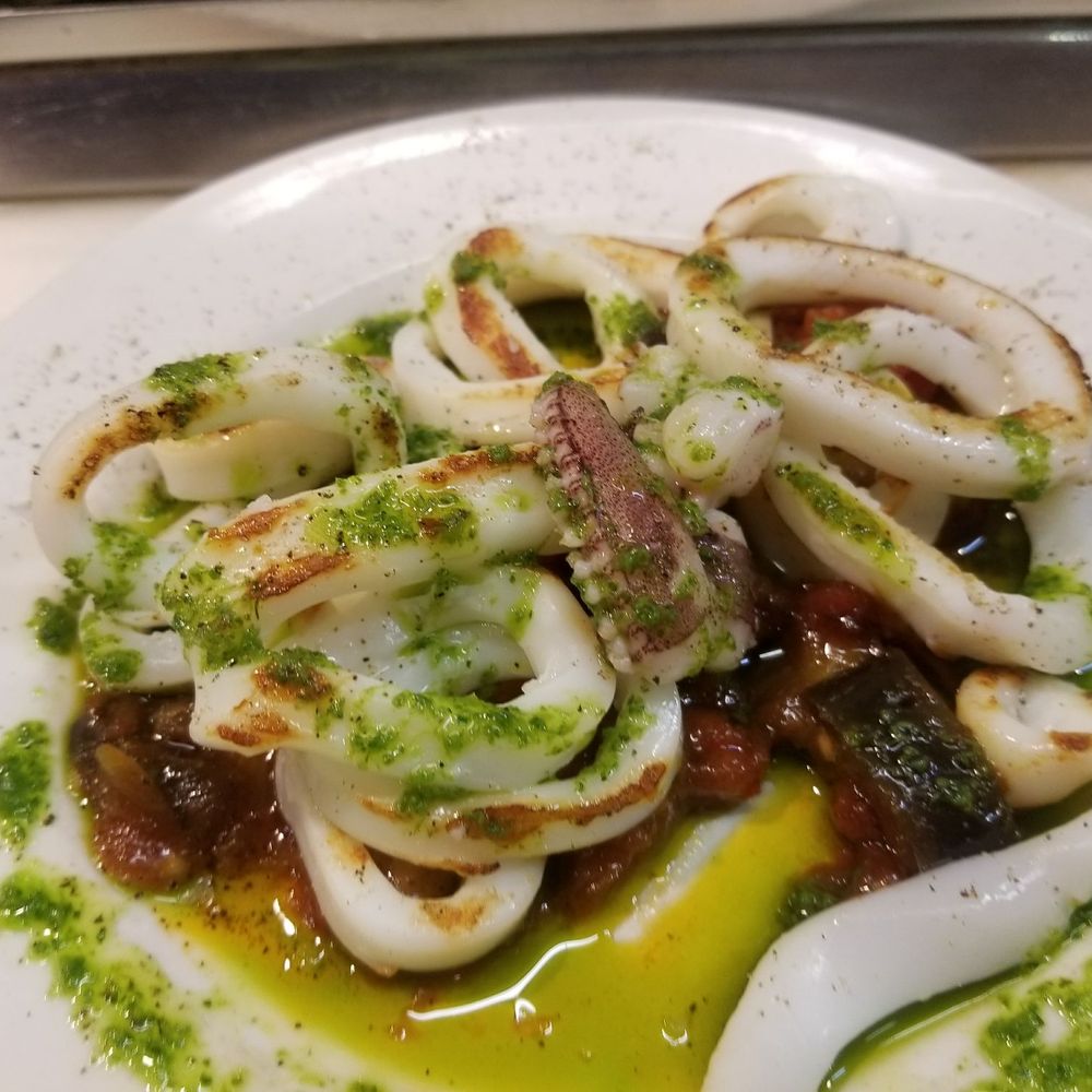 El Xampanyet - Tapas Bars Near Me - Barcelona, B El Xampanyet - Tapas Bars Near Me - Barcelona, B