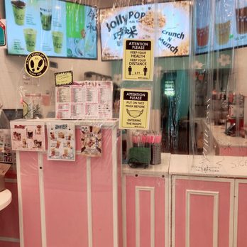 Vivi Bubble Tea - Plastic curtains at register for minimal contact and exposure - Bubble Tea Near Me - Brooklyn, New York