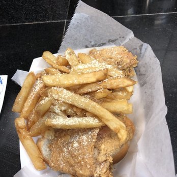 Harold's - 1/4 dark with lemon pepper - Chicken Wings Near Me - Chicago, Illinois Harold's - 1/4 dark with lemon pepper - Chicken Wings Near Me - Chicago, Illinois