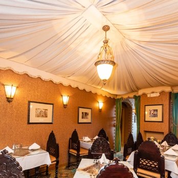 Pars Cuisine - the interior of a restaurant - Persian/Iranian Near Me - Albuquerque, New Mexico
