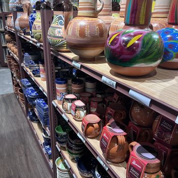 Mercado Gonzalez - Clay cups - Mexican Near Me - Costa Mesa, California