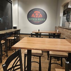 Vito's Pizza - 5'12'2023 Seating area.