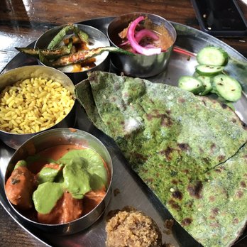 Pondicheri - Omnivore Thali - Indian Near Me - Houston, Texas Pondicheri - Omnivore Thali - Indian Near Me - Houston, Texas