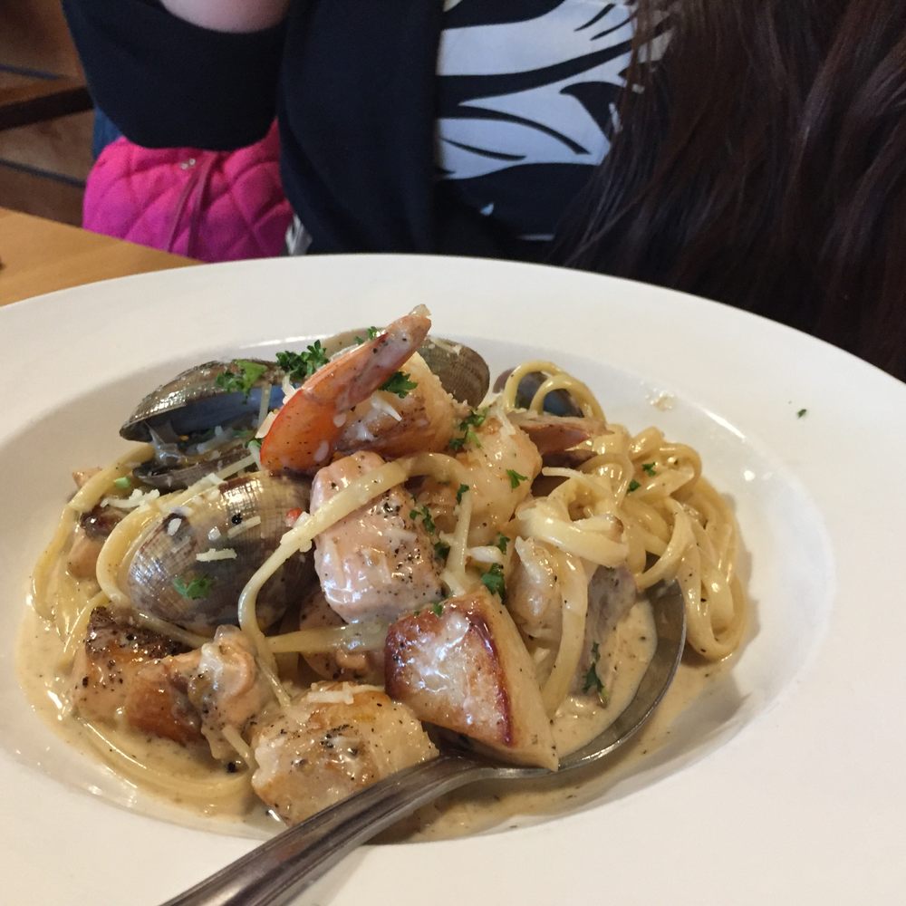 Pacific Restaurant - Seafood Linguine - New American Near Me - Tillamook, Oregon Pacific Restaurant - Seafood Linguine - New American Near Me - Tillamook, Oregon