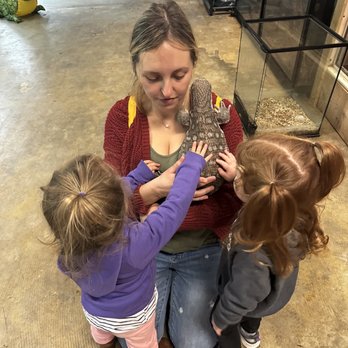 Idaho Reptile Zoo - Close encounter! They allow guests to hold a monitor and children are allowed to pet them as well. - Zoos Near Me - Boise, Idaho Idaho Reptile Zoo - Close encounter! They allow guests to hold a monitor and children are allowed to pet them as well. - Zoos Near Me - Boise, Idaho