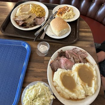 Chick N Coop - Table top view of roast beef dinners - Sandwiches Near Me - Daly City, California Chick N Coop - Table top view of roast beef dinners - Sandwiches Near Me - Daly City, California
