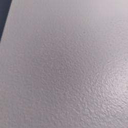 Only one coat of paint.