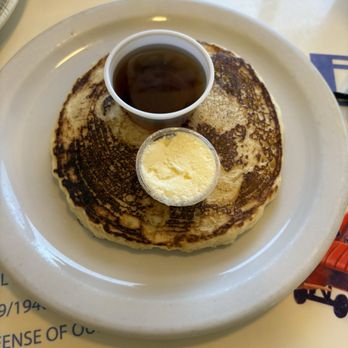 Hangar One Cafe - Diners Near Me - Hemet, California