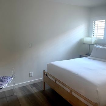 Franciscan Inn & Suites - Manager's Suite - 2nd bedroom - very sparse, no closet, shelves, hooks, dresser or artwork, - Hotels Near Me - Santa Barbara, California Franciscan Inn & Suites - Manager's Suite - 2nd bedroom - very sparse, no closet, shelves, hooks, dresser or artwork, - Hotels Near Me - Santa Barbara, California
