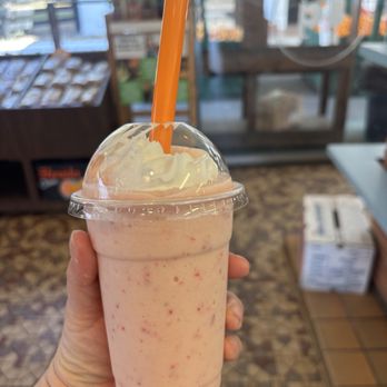Ferris Groves - Strawberry milkshake - Fruits & Veggies Near Me - Floral City, Florida Ferris Groves - Strawberry milkshake - Fruits & Veggies Near Me - Floral City, Florida