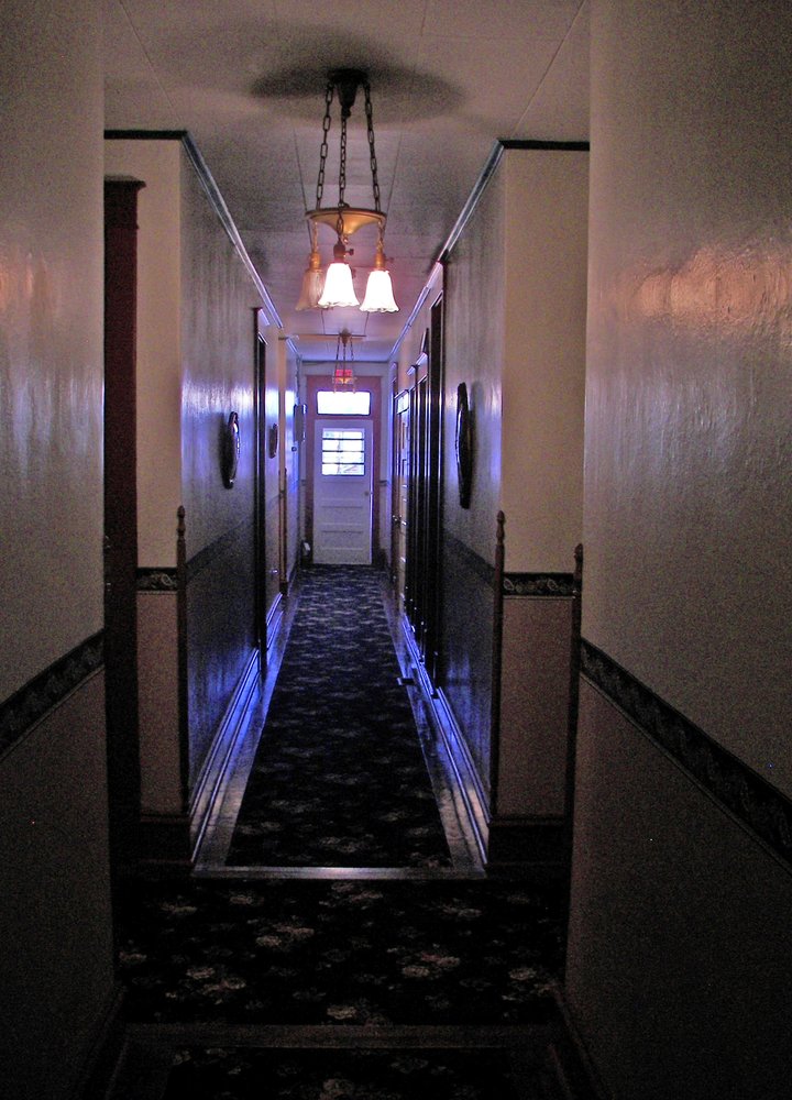 HISTORIC HOTEL GREYBULL Updated August 2024 19 Photos & 26 Reviews