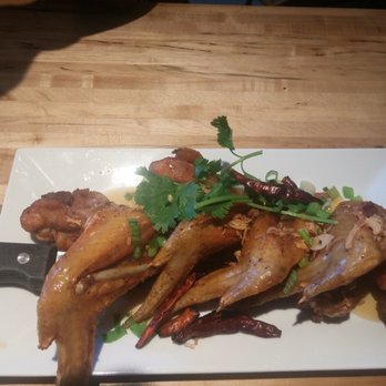 Manaow - Fried Tamarind chicken wings - Thai Near Me - Long Beach, California