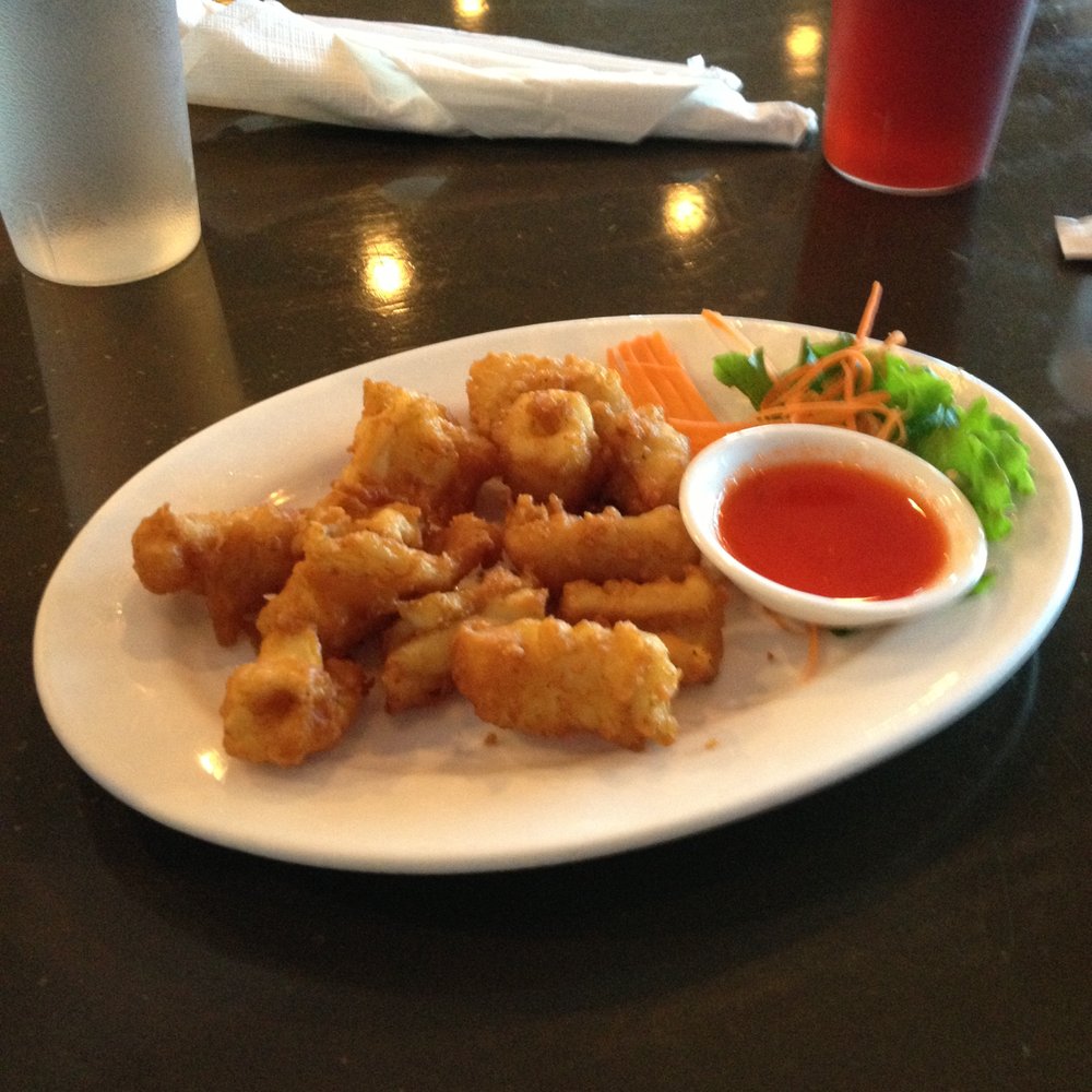 Twisted Noodles - Crispy Calamari - 6.95 - Thai Near Me - Durham, North Carolina Twisted Noodles - Crispy Calamari - 6.95 - Thai Near Me - Durham, North Carolina