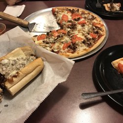 Amazing steak sub and pizza!!