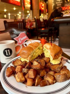 Eleven City Diner by null