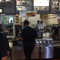 KFC - KFC on Bethel Rd is a busy place at 1pm on July 3. Duh!