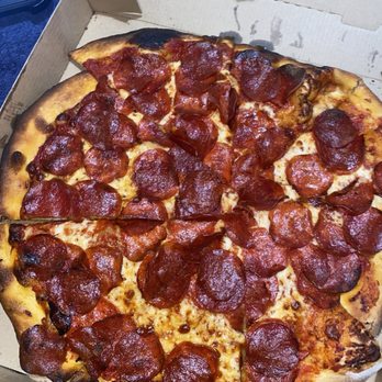 Burattino Brick Oven Pizza - Pepperoni Pizza - Pizza Near Me - Carson, California Burattino Brick Oven Pizza - Pepperoni Pizza - Pizza Near Me - Carson, California