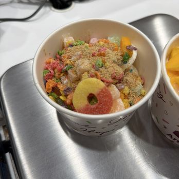 Yogurtland - Ice Cream & Frozen Yogurt Near Me - Eastvale, California Yogurtland - Ice Cream & Frozen Yogurt Near Me - Eastvale, California