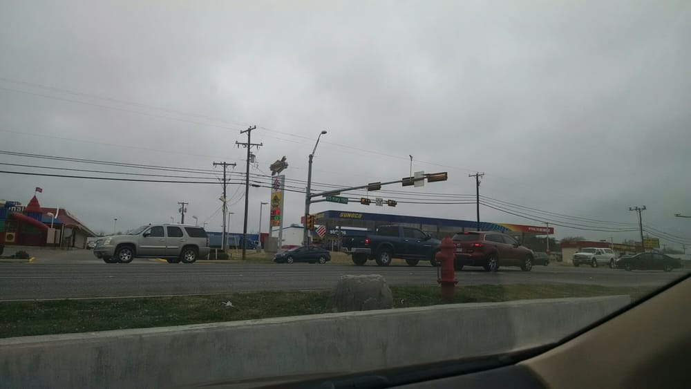 Laredo Taco Company — Mexican restaurant in Copperas Cove