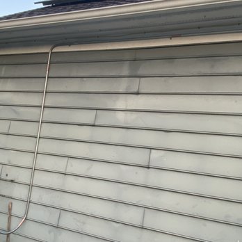 Sunrun - Conduit blocking siding removal - Solar Installation Near Me Sunrun - Conduit blocking siding removal - Solar Installation Near Me